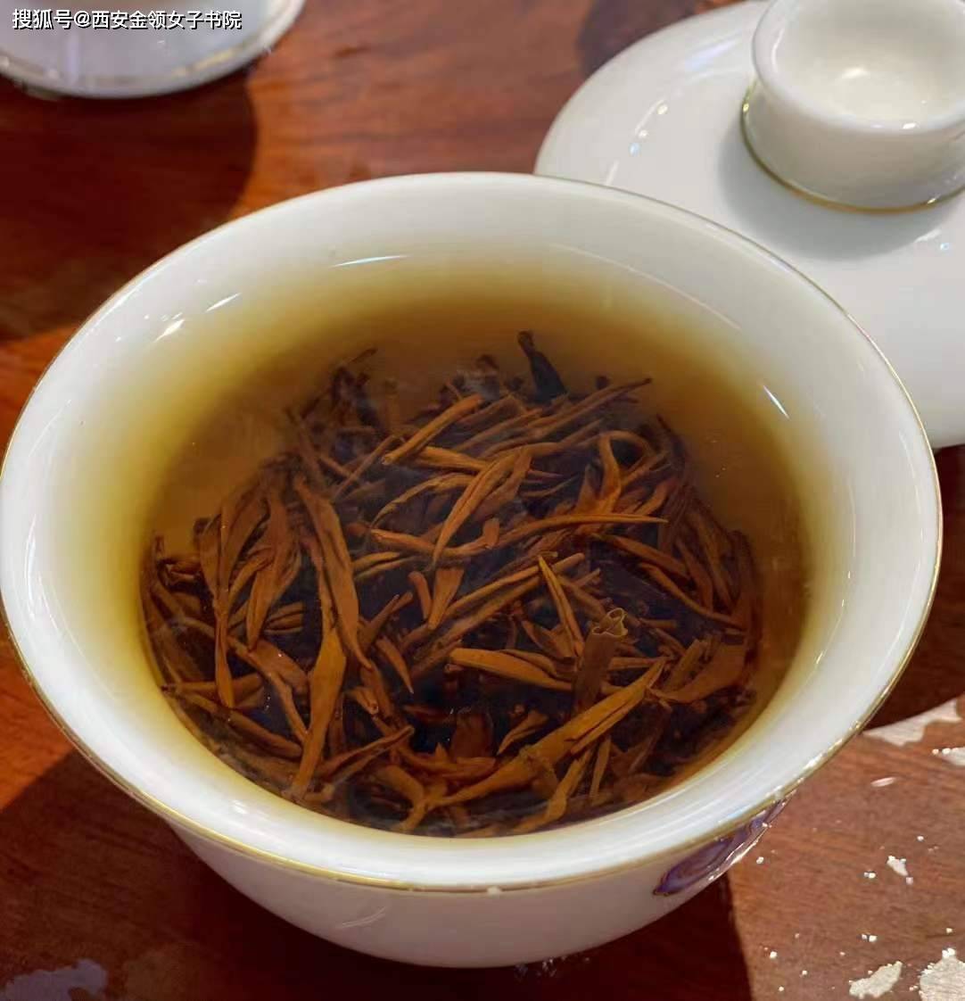 经期可以喝红茶吗-月经期间能不能喝茶